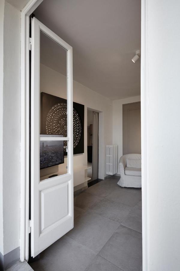 Penthouse With Big Terrace Duomo View Apartment Florence Exterior photo